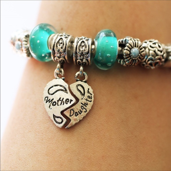 Mother Daughter Bracelet - Picture 3 of 3